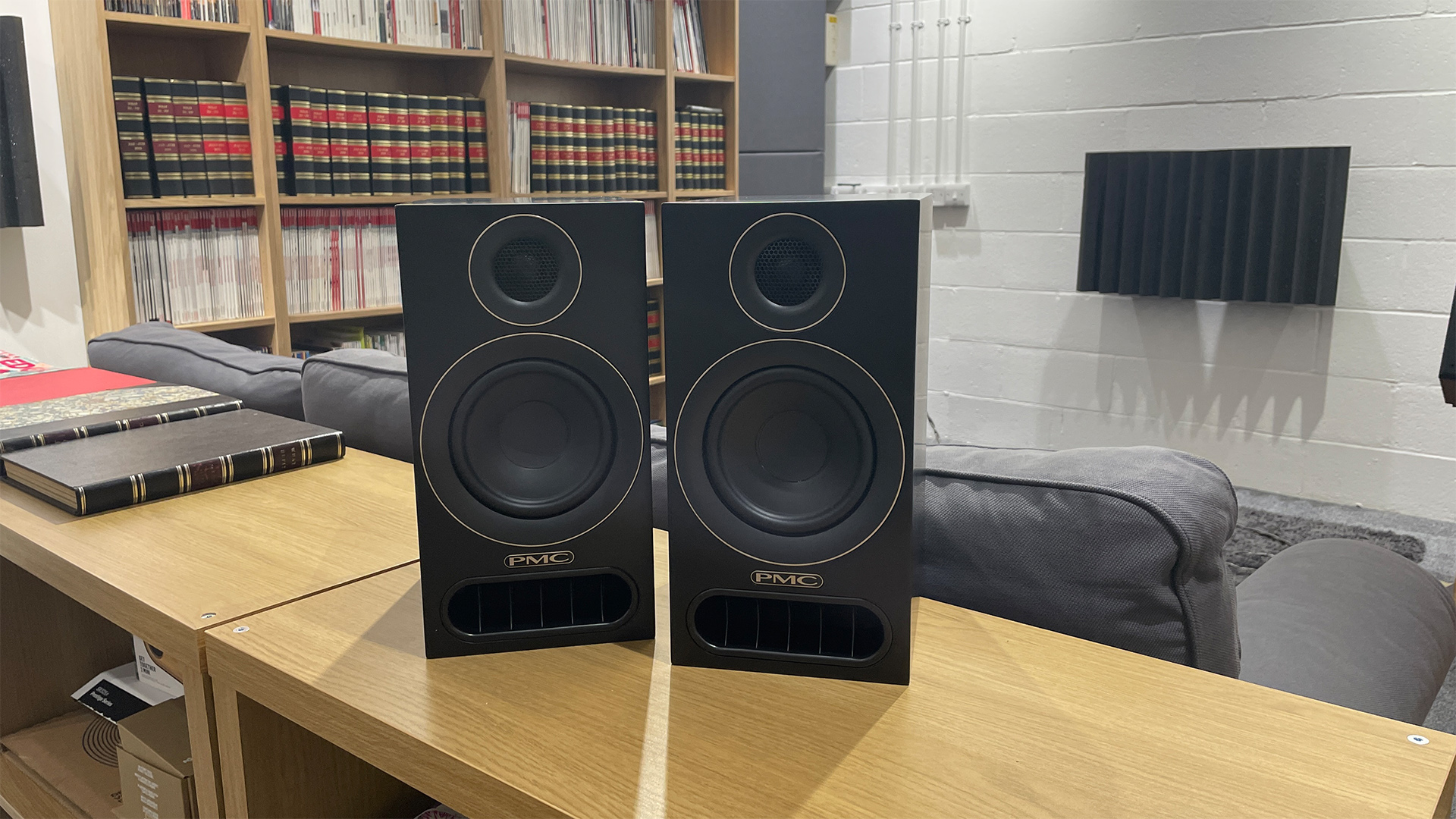 www.whathifi.com