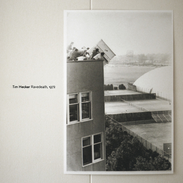 tim_hecker_r1972_.jpg