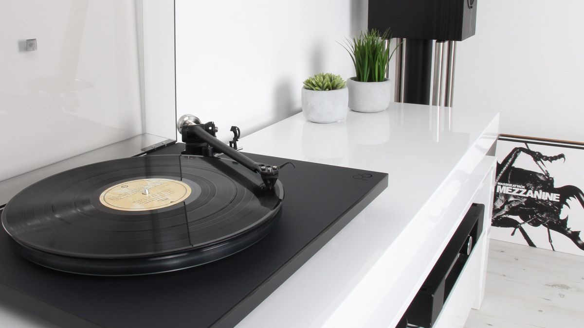 www.whathifi.com