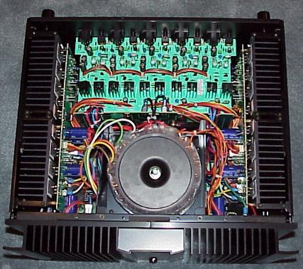 rotel-rmb-1095-amplifier-inside-chassis.jpg