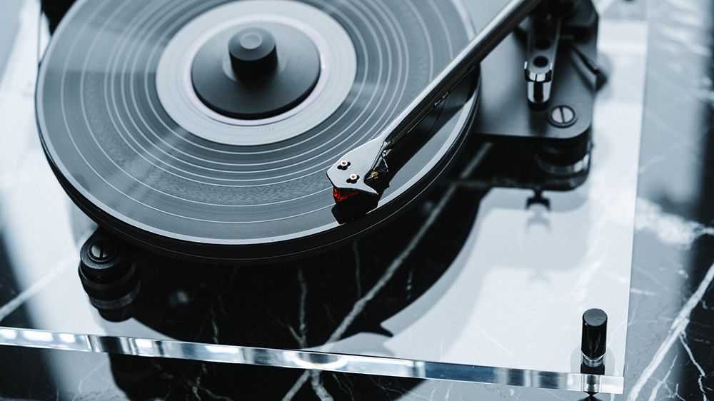 www.whathifi.com