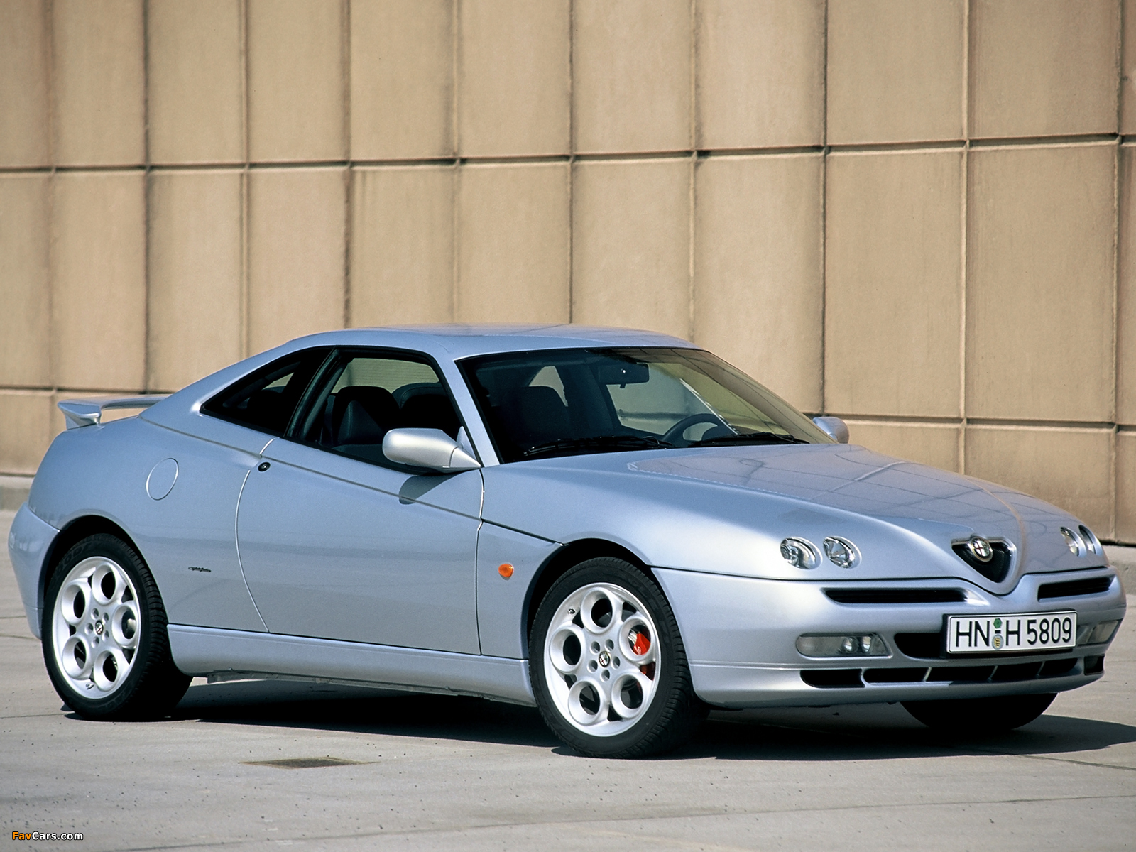 alfa-romeo-gtv-916-%5B145%5D.jpg