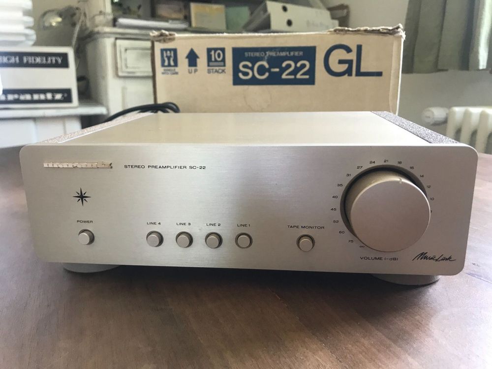 marantz-sc-22-stereo-preamplifier.jpg
